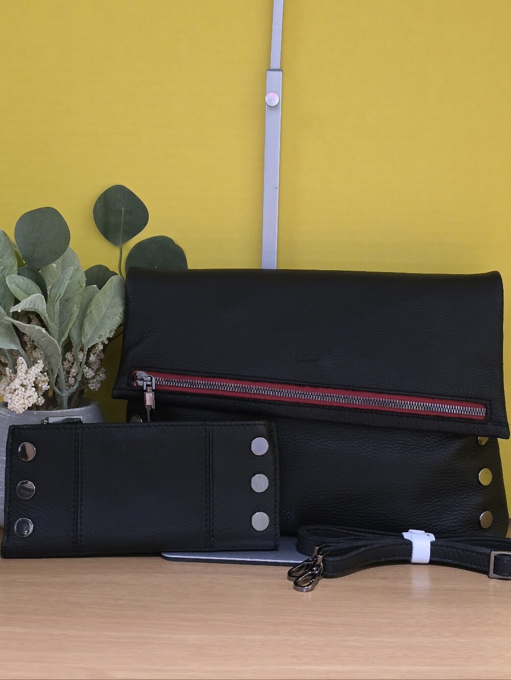 !! 2PCS !! Hammitt Large Vip & 110 Wallet